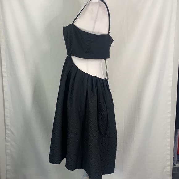 Gianni Bini Cassie Textured Square Neck Sleeveless Cut Out Dress- NWT - Picture 9 of 14